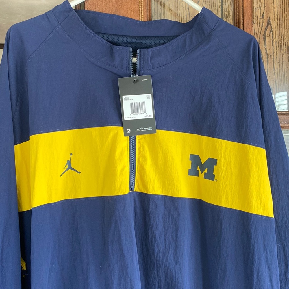 Mens University of Michigan 3XL Jordan standard fit jacket